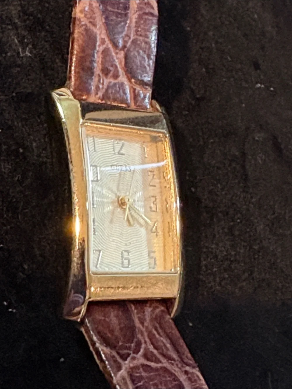 Guess silver simple hands